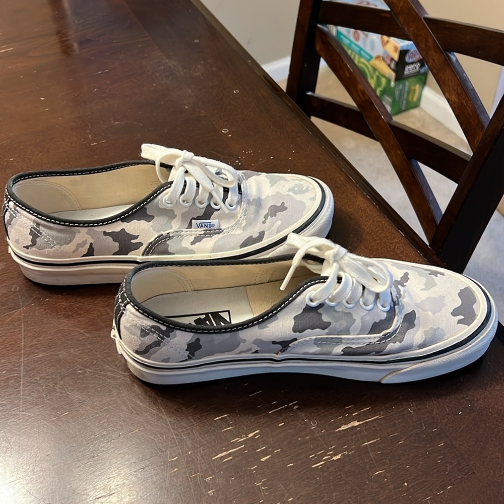 Camo Vans - Picture 6 of 6